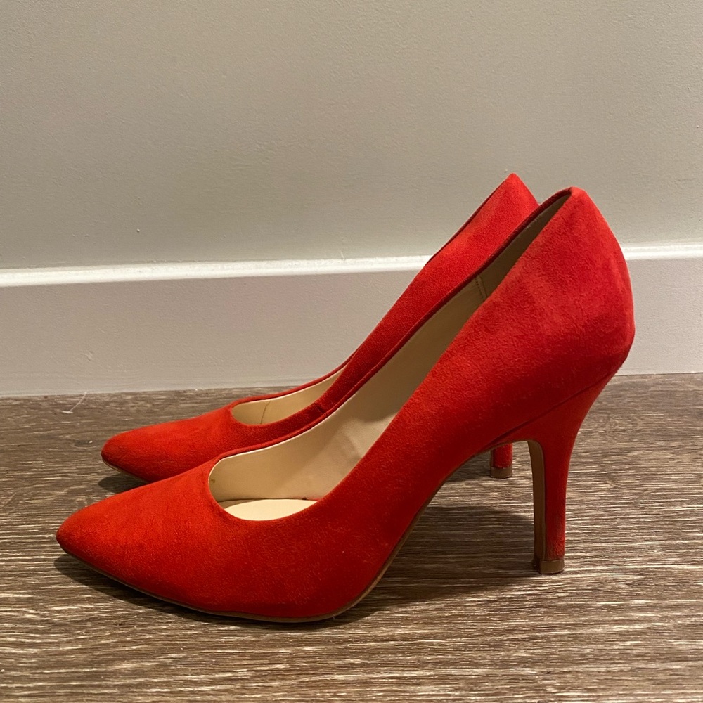 Nine West Red Heels/Pumps size 8